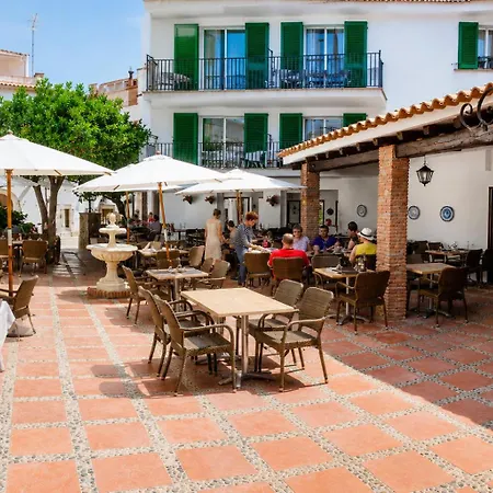 L'hostalet Konukevi Tossa de Mar